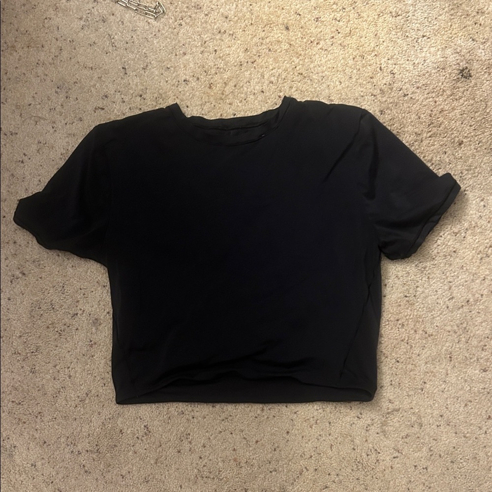 Black Lululemon Women's Wunder Train Crewneck Crop Top